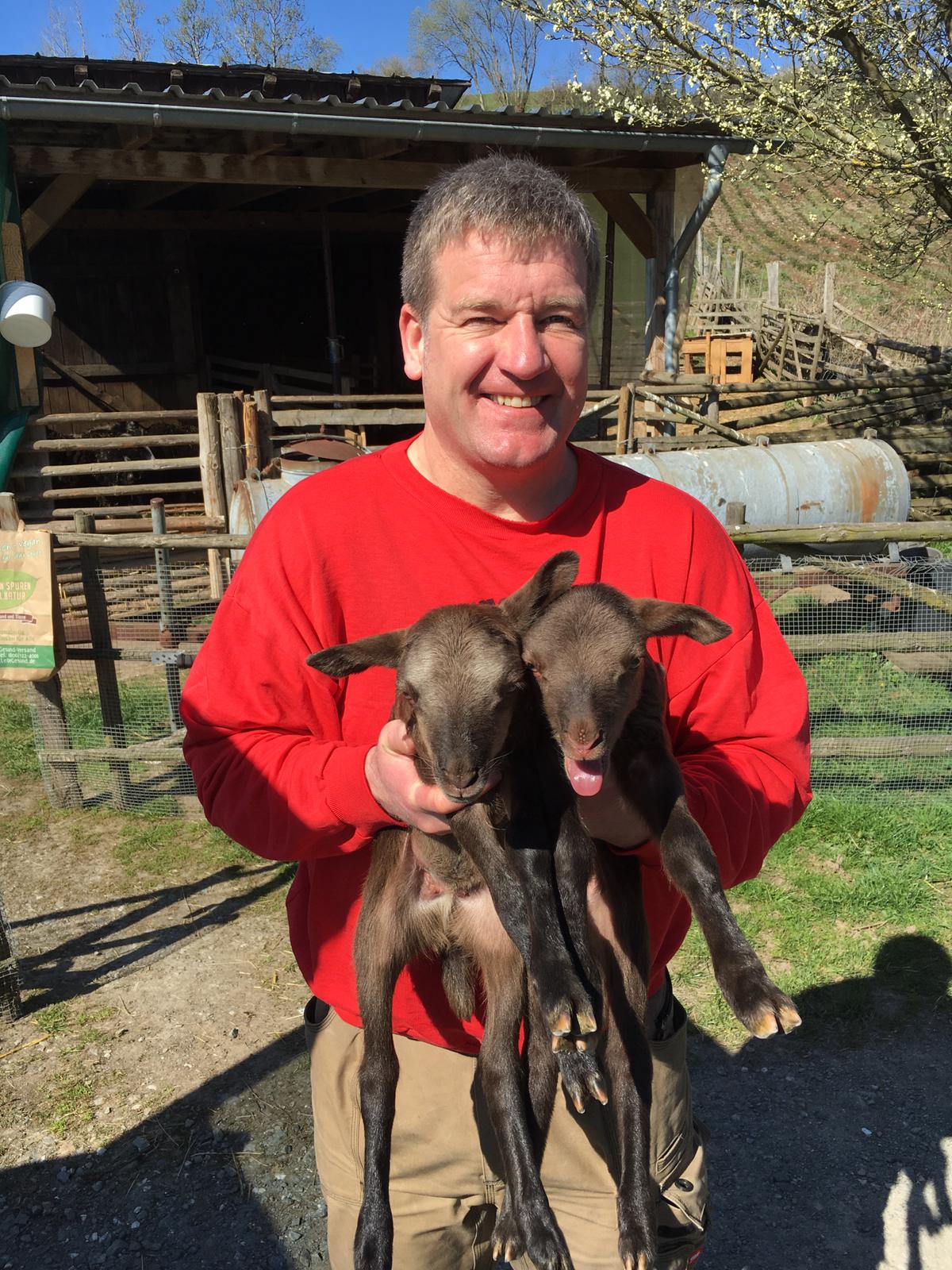 FFCFF125-AE47-4724-9556-ED0DFD751DEA